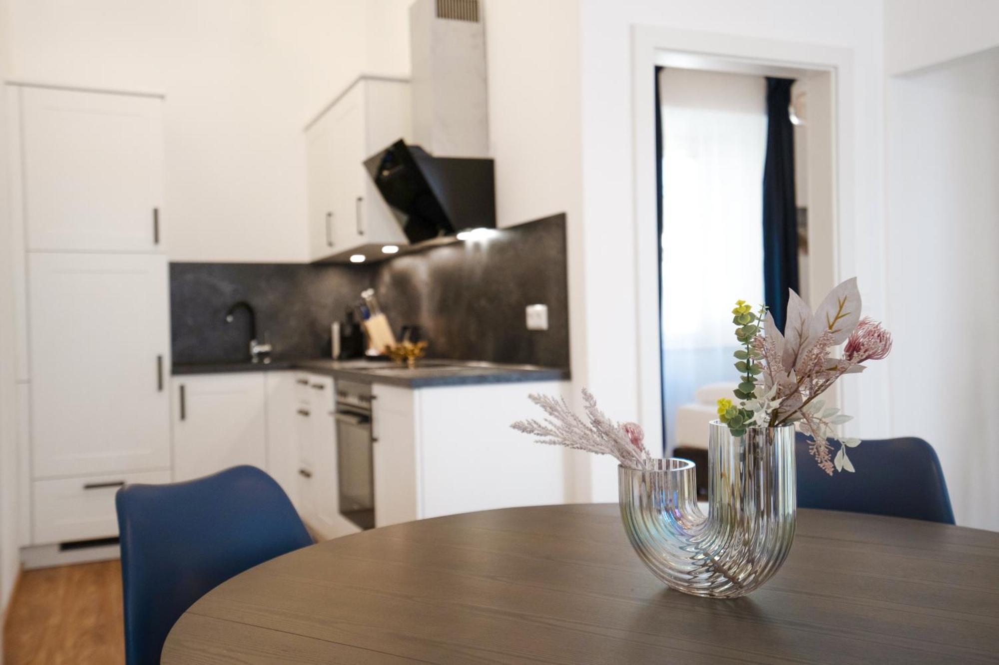 Easy Flat Villach Main Plaza מראה חיצוני תמונה